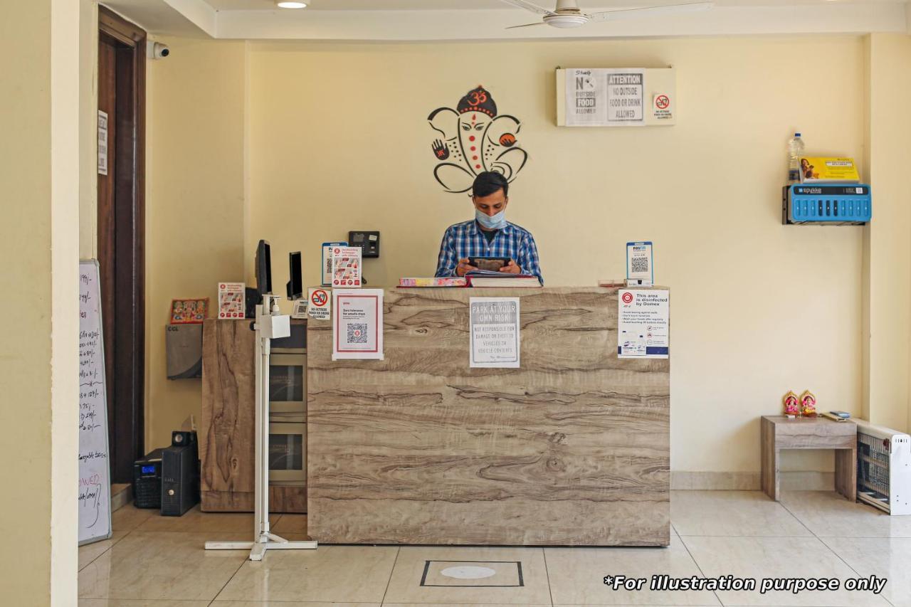 Oyo Flagship Kaveri Tourist Home กูรูวาเยอร์ ภายนอก รูปภาพ